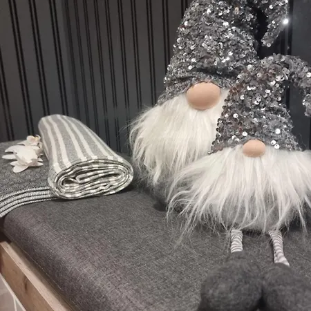 Bohemian Elly * Varna