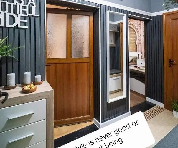 Bohemian Elly Pansiyon